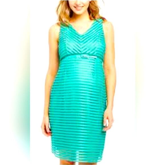Motherhood Maternity Green Eyelet Belted A-line Dress Size - Picture 1 of 7